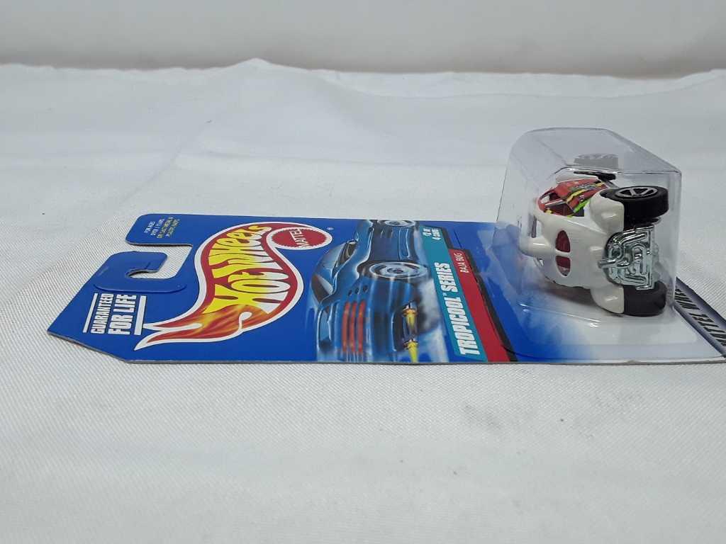 HOT WHEELS TROPICOOL SERIES BAJA BUG