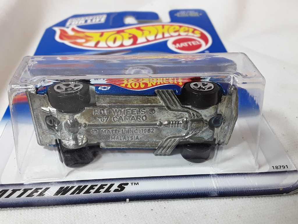 HOT WHEELS RACE TEAM SERIES IV 67 CAMARO