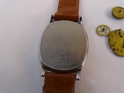 VINTAGE MICKEY MOUSE WRIST WATCH