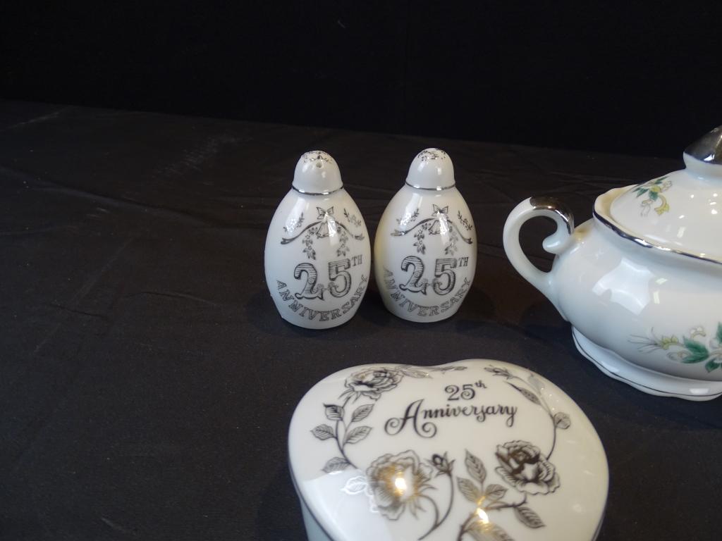 LEFTON CHINA HAND PAINTED  25TH ANV/ W MISC