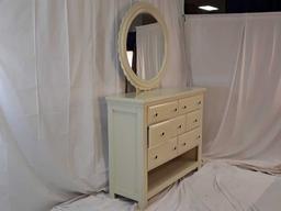 8 DRAWER DRESSER W/MIRROR