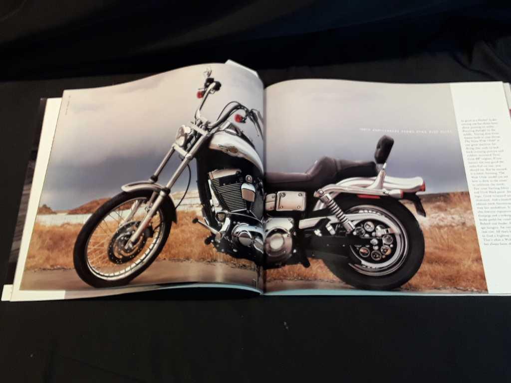 2 HARLEY DAVIDSON COFFEE TABLE BOOKS