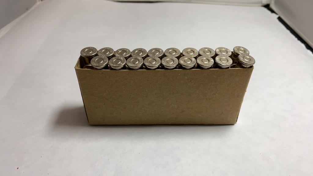 19 Rounds of Winchester 32-40 Ammo.