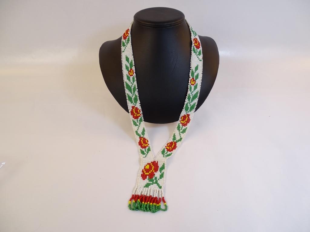 Native American Beaded Roses Necklace