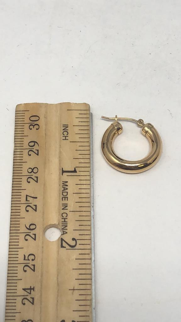 2 PAIR OF 14K YELLOWGOLD EARRINGS 2G TOTAL