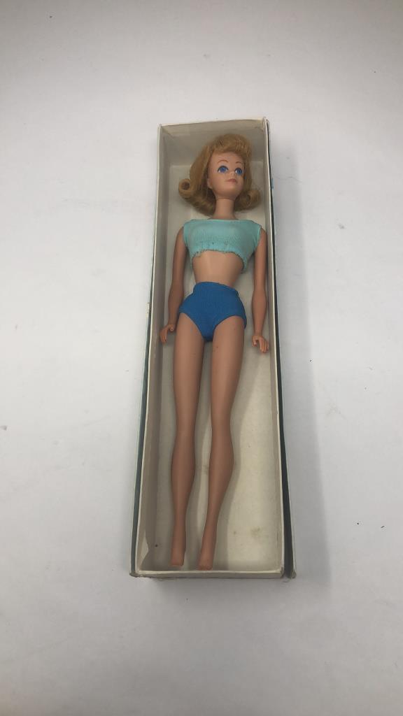 MIDGE BARBIE'S BEST FREIND BY MATTEL 1960S