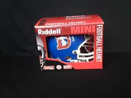 ROCKIES BOBBLE HEAD & BRONCOS MINI HELMET