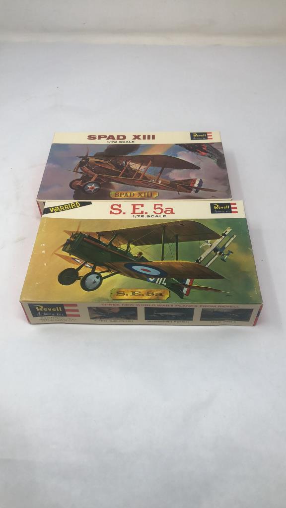 TWO REVELL 1/72ND SCALE MODEL AIRPLANE KITS