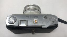 VINTAGE YAHSICA CAMERA WITH BLACK LEATHER CASE