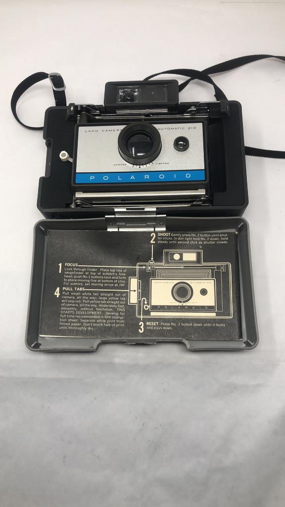 VINTAGE POLAROID 210