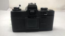 PETRI SLR 35 CAMERA