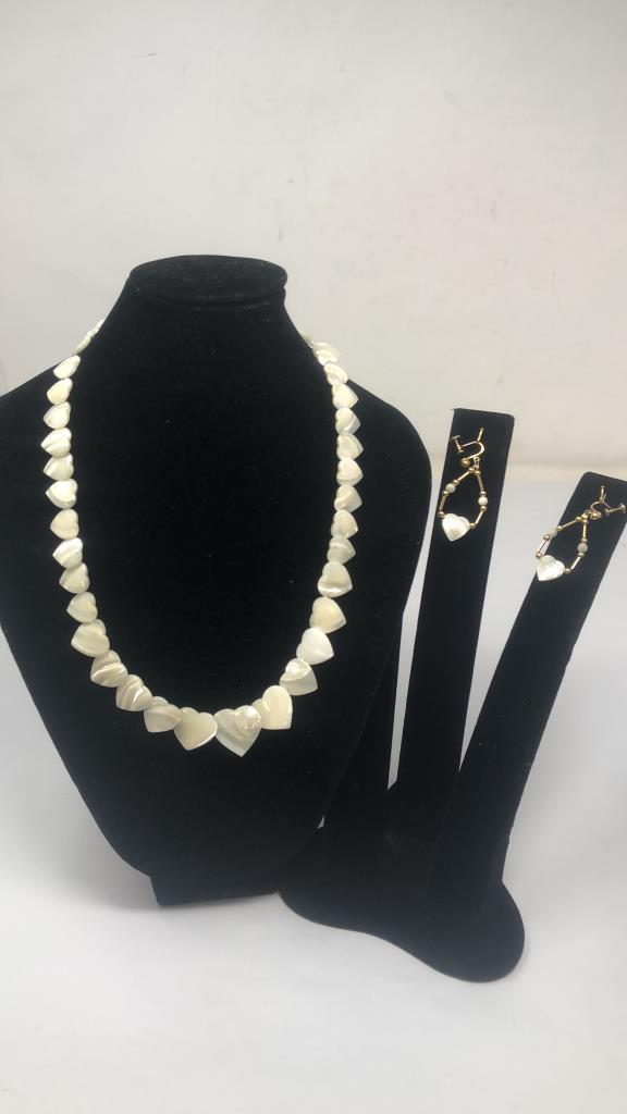 VINTAGE MOTHER OF PEARL HEART NECKLACE & EARRINGS