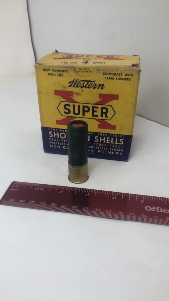 VINTAGE BOX OF WESTERN SUPER X 12GA SHOTGUN SHELLS