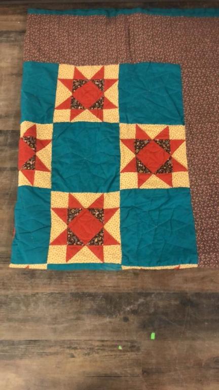 HAND MADE QUILT WITH DOUBLE SAWTOOTH STAR BLOCKS