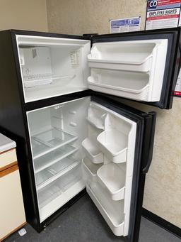 BLACK FRIGIDAIRE 2 DOOR REFRIGERATOR