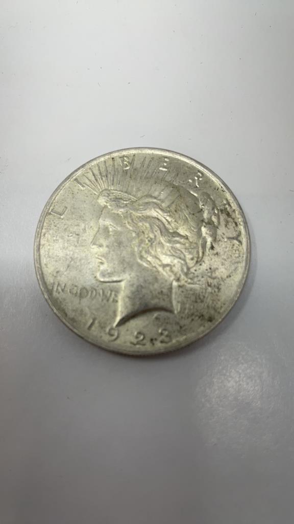 1923 SILVER PEACE DOLLAR