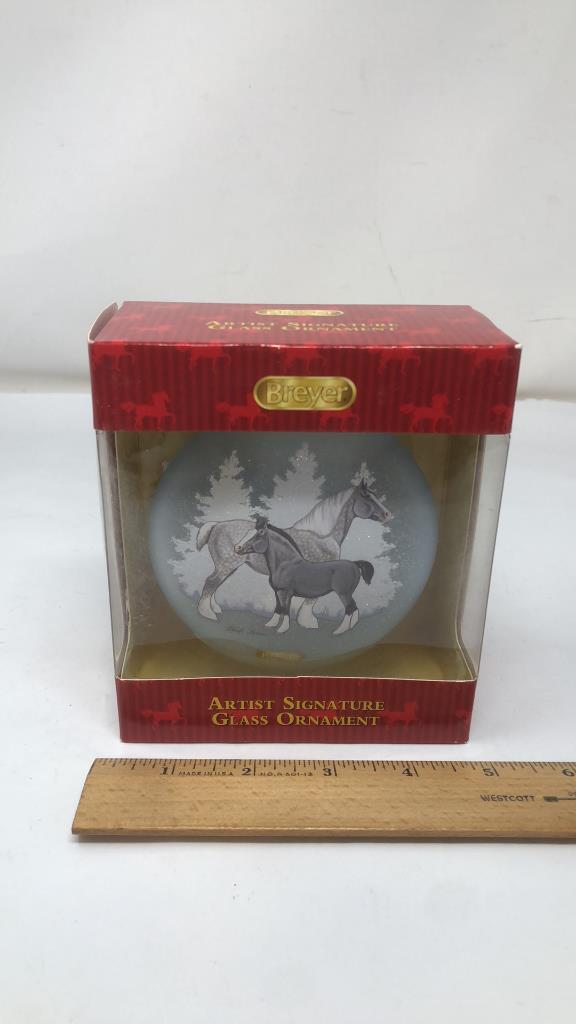 BREYER "2017 ARTIST SIGNATURE" GLASS ORNAMENT