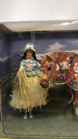 BREYER HORSE FIGURINE "INDIAN PONY AND LEOTIE"