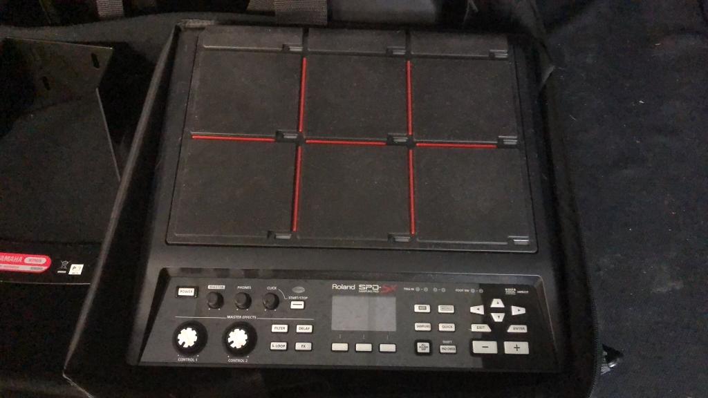 ROLAND SPD-SX SAMPILING PAD.