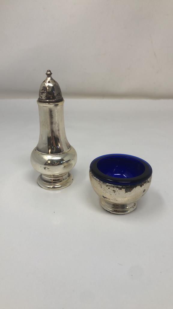 SILVER PLATED SALT & PEPPER SET, 4) VASES