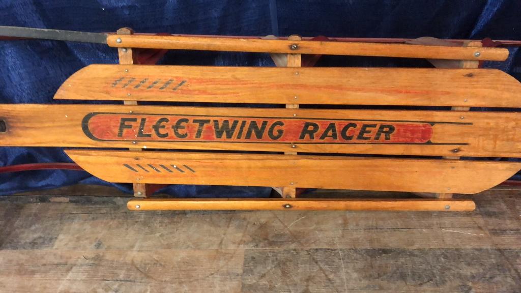 VINTAGE FLEETWING RACER WINTER TOBOGGAN SLED