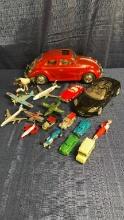COLLECTION OF TOY CARS & AIRPLANES