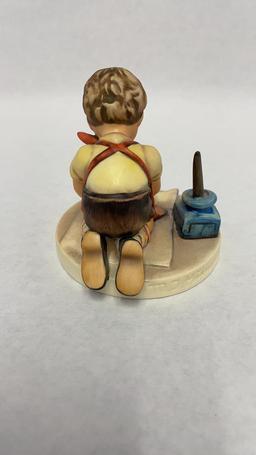 M.I. HUMMEL FIGURINE "WITH LOVING GREETINGS"