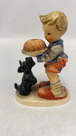 M.I. HUMMEL FIGURINE "BEGGING HIS SHARE"