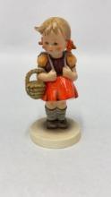 M.I. HUMMEL FIGURINE "SCHOOL GIRL"