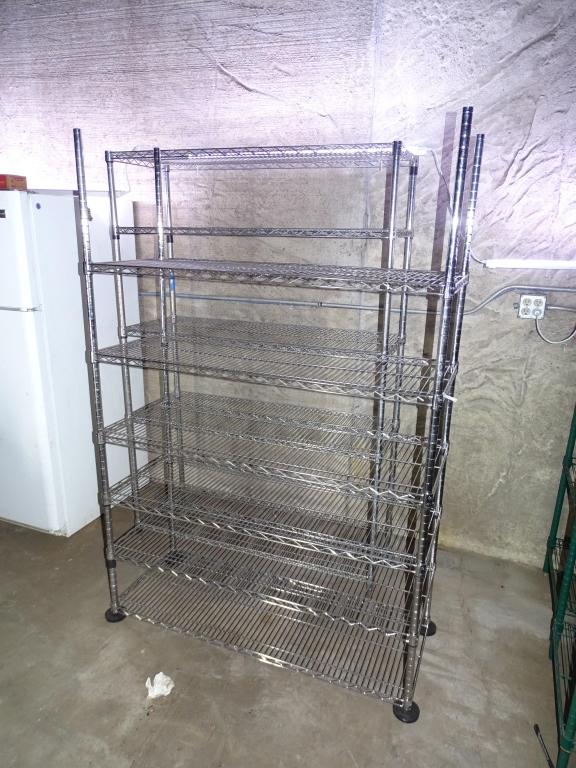 2 NSF WIRE RACKS.