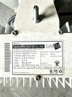 20) GAVITA PRO 1000 GROW LIGHTS