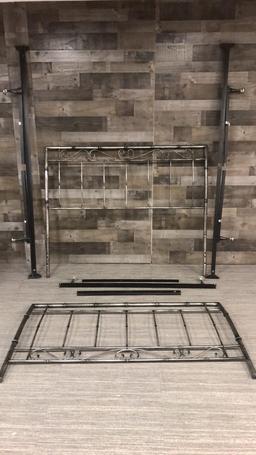 METAL BAMBOO BEDFRAME