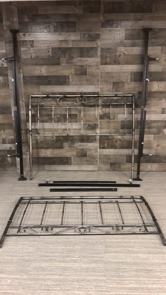 METAL BAMBOO BEDFRAME