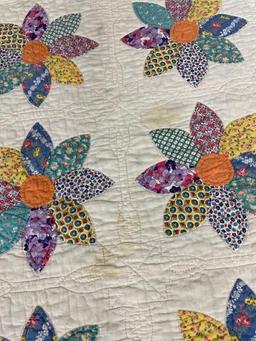 LARGE SUNFLOWER PATCH & MORE QUILTS