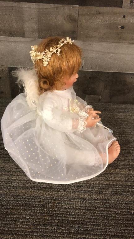 ASHTON DRAKE SNOWFLAKE PRINCESS PORCELAIN DOLL