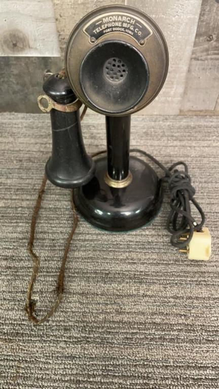 MONARCH TELEPHONE MFG. CANDLESTICK PHONE