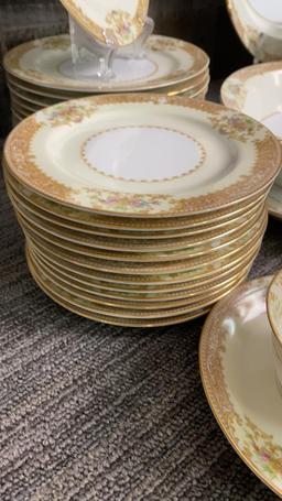 90PC NORITAKE PEONY CREAM CHINA SET