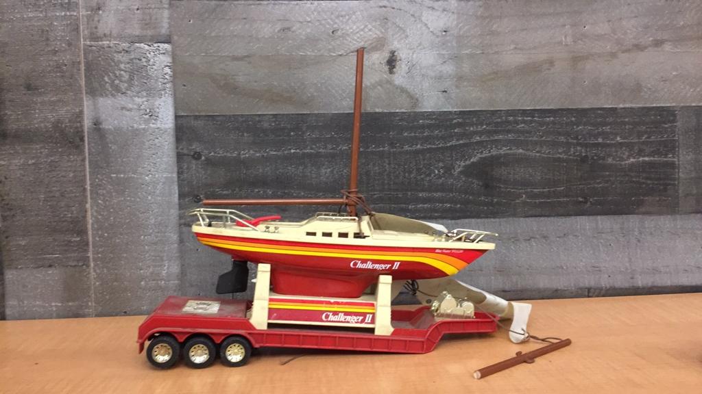 KENWORTH CHALLENGER RC BOAT TRANSPORT TRUCK