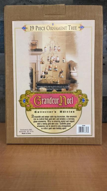 GRANDEUR NOEL COLLECTOR'S EDITION ORNAMENT TREE