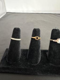 4) 14K YELLOW GOLD RINGS