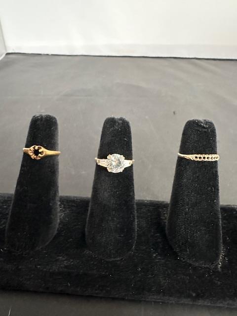 4) 14K YELLOW GOLD RINGS