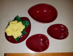 California Art Pottery, Footed Ashtrays In Ceramic Footed Dish