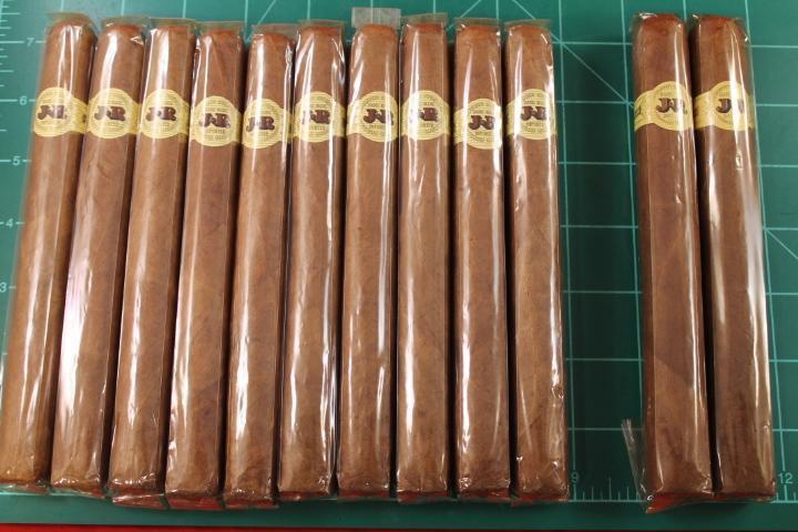 J.R. CIGARS Mega Sampler