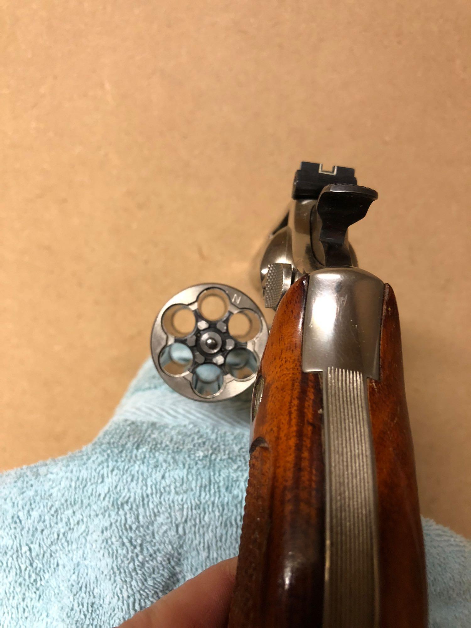 Smith & Wesson Model 19-4 .357 mag SN: 74059