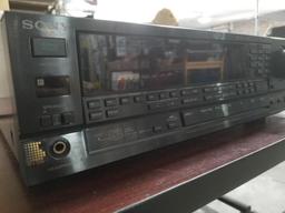 Sony Model: STR-AV900 FM Stereo/FM-AM Receiver