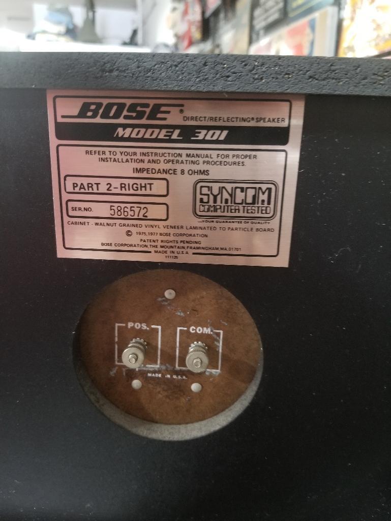 Pair Bose Model: 301 Direct Reflecting Speakers, Left / Right Part 1 Left, Part 2 Right