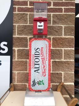 Coin-Operated Altoids Chewing Gum Vending Machine, With Keys, Clean