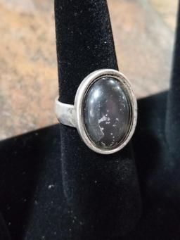 Sterling Silver Ring w/ Cabochon Gemstone