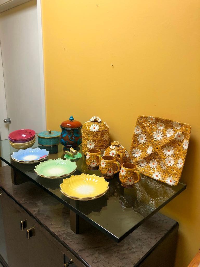 Daisy Teapot/Cups/Platter/Cookie Jar Set, Six Flower Petal Plates, Four Pasta Bowls, MC Tin, Modern