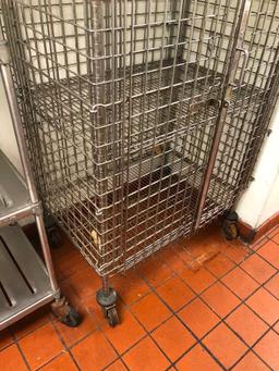 Wire Locking Liquor Cage on Caster 26"x38"x72"